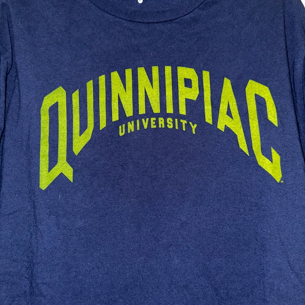 Quinnipiac University Long Sleeved Tee Size Xl - image 3